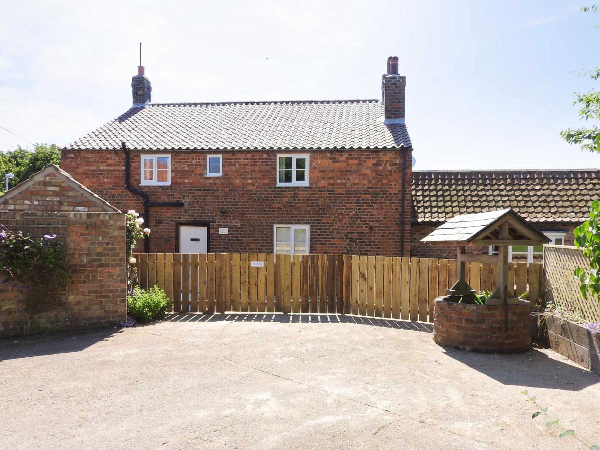 West End Farmhouse Barmston Εξωτερικό φωτογραφία